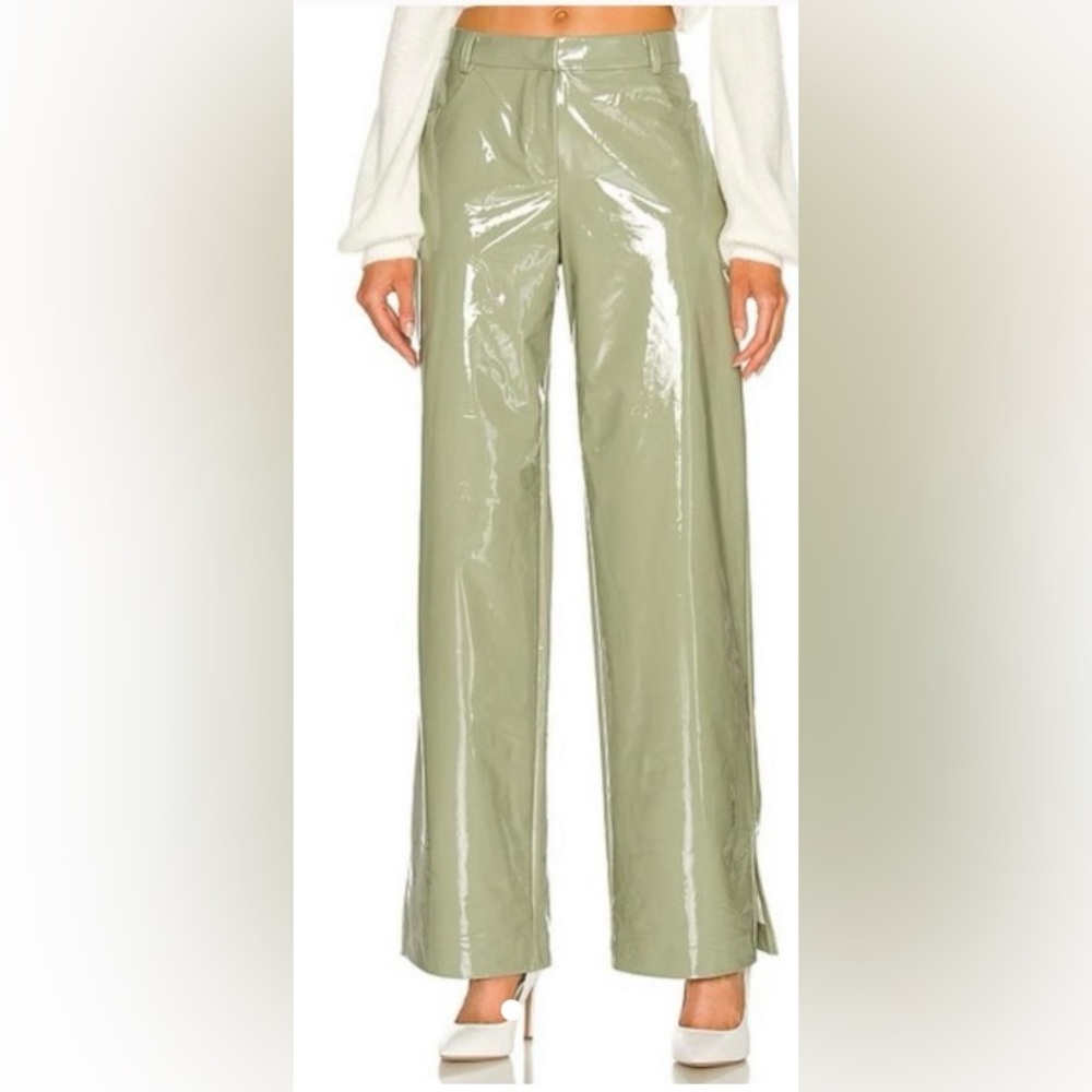 Sleek Olive Green Women's Pants